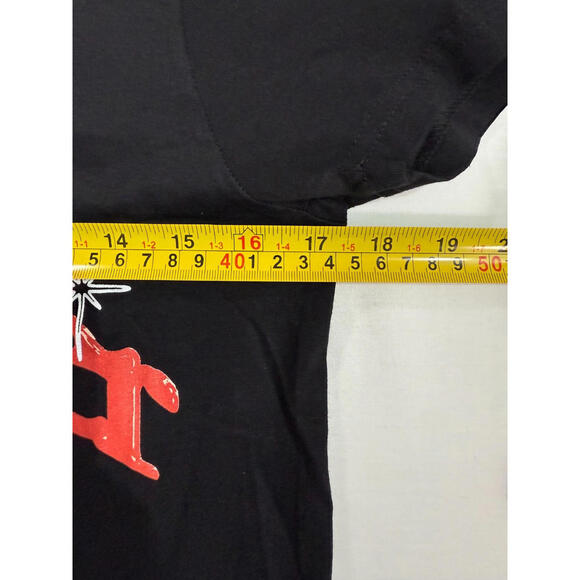 Sabrina Carpenter Official Merchandise Short Sleeve Graphic Shirt Size Medium - Picture 6 of 8